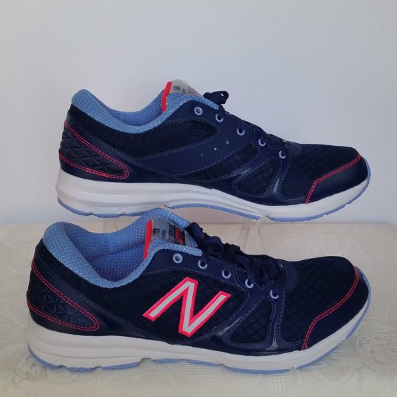 NEW BALANCE Women’s Training Shoes- Women's Size 9.5M- Medieval Blue color - Picture 8 of 16